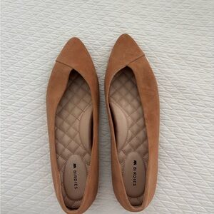 NWOT Birdies Gold Finch Tan Suede, Size 7